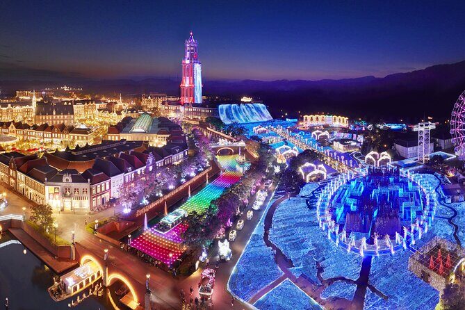 Huis Ten Bosch Full Day Bus Tour From Hakata - Little Europe, Up Close: Dutch-Style Streets, Museums, and Year-Round Energy
