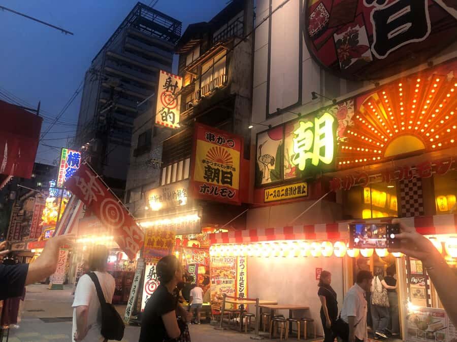 Hungry Osaka Street Food Tour: 15 Dishes & 3 Drinks - Key Things You’ll Notice on This Shinsekai Food Walk