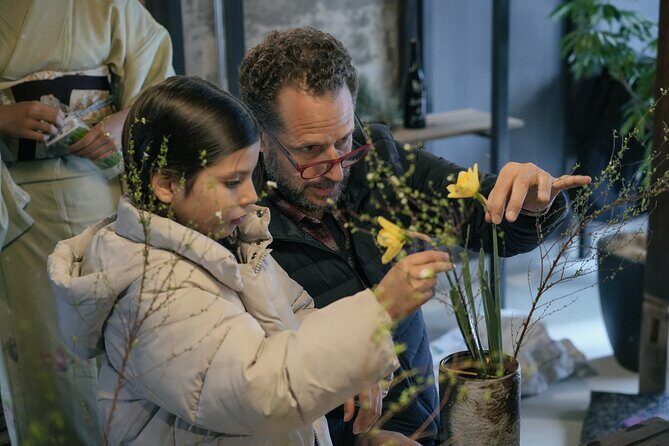 Ikebana Traditional Japanese Art of Flower Arranging - Flower-Freshness Tips and Mindfulness Takeaways You Can Use Again