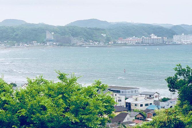 Introducing all the Famous Spots in Kamakura and Enoshima! - Tsurugaoka Hachimangu: a 1000-year power-spot start