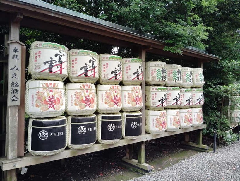 Ise: Guided Geku and Naiku in the Sacred Pilgrimage Order - Inner Shrine Naikū: Amaterasu, Uji Bridge, and hinoki without nails