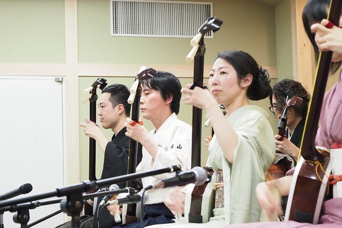 Japanaese tradtional Tsugaru Shamisen music lesson in Tokyo - “Advanced techniques” in a friendly way: what to listen for while you practice