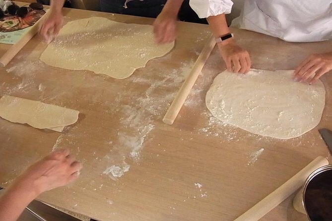 Japanese Cooking and Udon Making Class in Tokyo with Masako - Drinks, Sake, and the End-of-Class Calligraphy Touches
