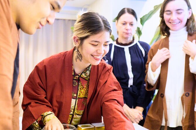 Japanese flower arranging (Ikebana) Experience/Workshop in Tokyo - Who should book this ikebana workshop (and who might skip it)