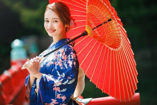 Japanese miniature kimono made with origami in Osaka - What you take home: QR video and folding diagram
