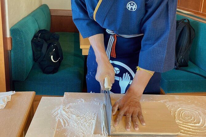Japanese Noodle Making Class - Why Nagano soba tastes like it has a backstory
