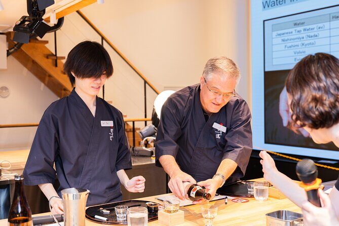 Japanese Sake Tasting & Wagyu Sukiyaki Cooking Class in Tokyo - Hands-on Wagyu sukiyaki cooking: what you’ll do at your station
