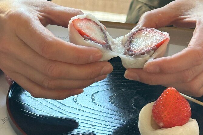 Japanese Sweets (Mochi & Nerikiri) making at a Private studio - Nerikiri wagashi: turning dough into a seasonal motif