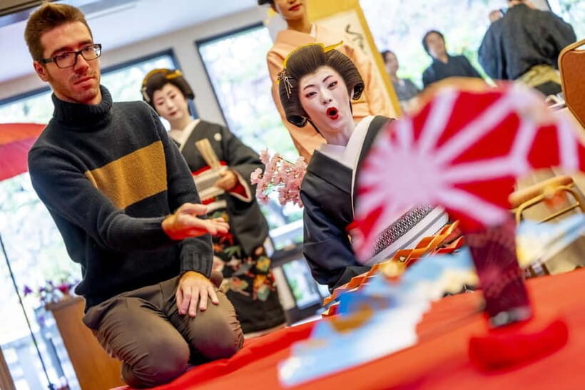 Japanese Traditional Entertainment Experience in Tokyo - From Kimono to Edo Town: What the Night Walk Feels Like