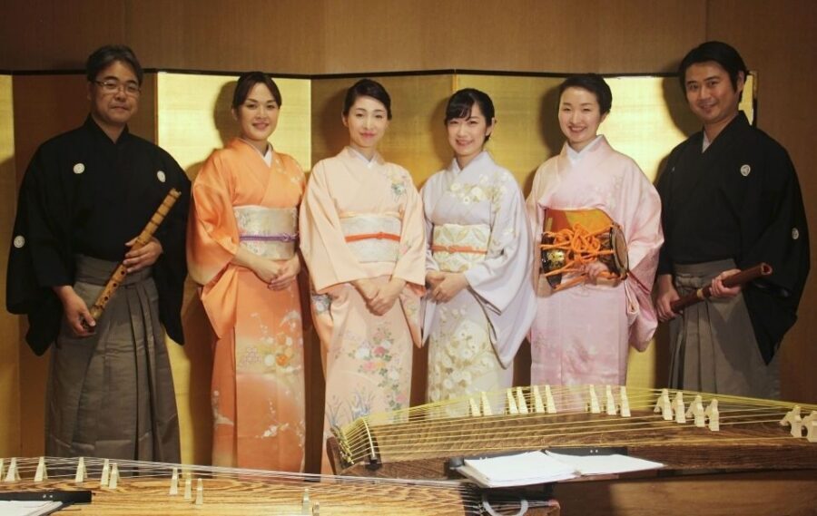 Japanese Traditional Music Show in Tokyo - What the Show Feels Like: Kimono Musicians, Close Listening, Clear Translation