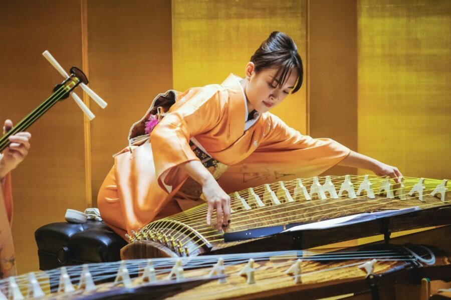Japanese Traditional Music Show in Tokyo - Photos, Videos, and the After-Show Musician Moment