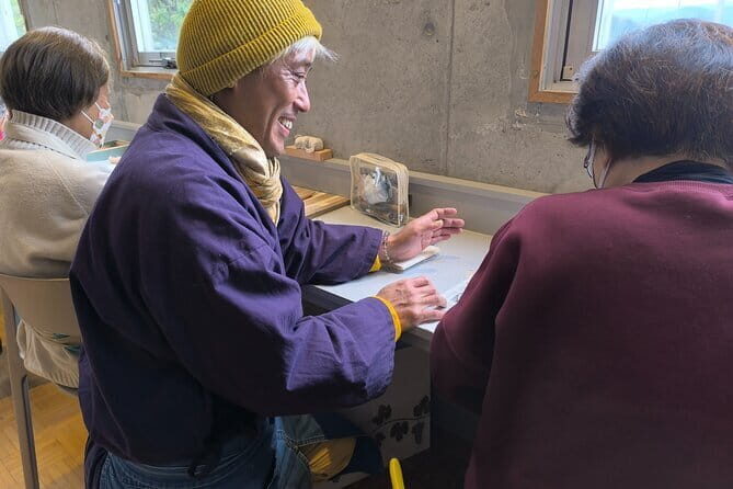 Jizo Wood Carving Experience in Kawagoe - Choosing your Jizo: small or slightly larger