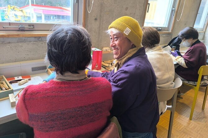 Jizo Wood Carving Experience in Kawagoe - The heart of the experience: finishing a half-carved Jizo