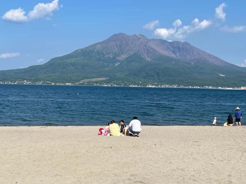 Kagoshima-city Sightseeing spot Private Tour - The guides: the difference between a trip and a day plan