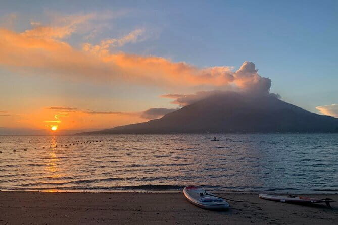 Kagoshima Volcano Sunrise SUP Activity Inc. Breakfast & Transport - SUP coaching: how first-timers usually do well