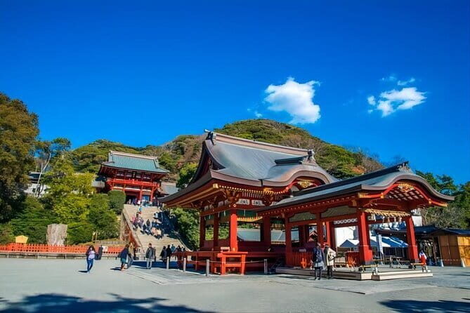 Kamakura Great Buddha and Enoshima with hotel Pickup small group - Tsurugaoka Hachimangu Shrine: The Day’s Cultural Anchor