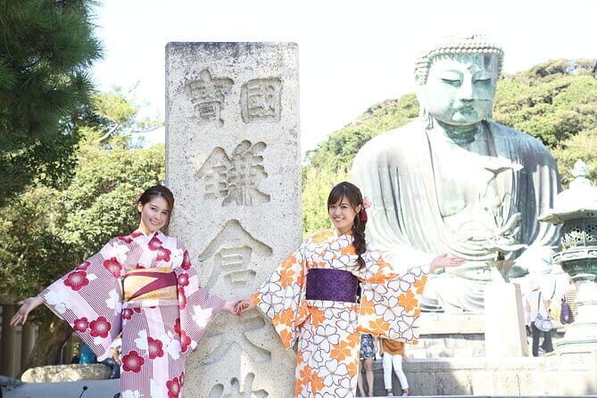 Kamakura Heritage Bike or Walk Tour with ex-Rickshaw guide - Yuigahama Beach: the seaside reset that keeps the day from feeling like sightseeing