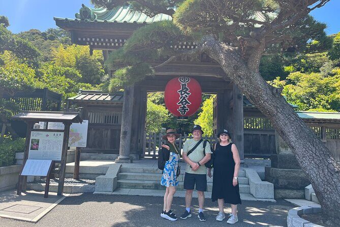 Kamakura Walking Tour - The City of Shogun - Getting Around With Enoden: Short Movement, Big View