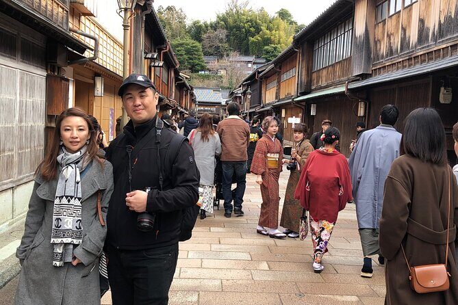 Kanazawa All Must-Sees Private Chauffeur Sightseeing - English Speaking Driver - Kanazawa Castle: power, clans, and why the setting matters
