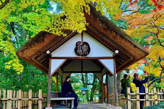 Kanazawa Half Day Private Tour - Castle, Garden, Geisha District - Why this Kanazawa half-day route works so well