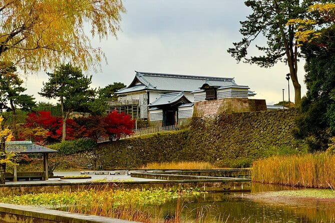 Kanazawa Half Day Private Tour - Castle, Garden, Geisha District - Who this private tour is best for