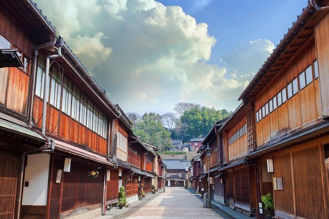 Kanazawa Like a Local: Private & Personalized Experience 2-3 hrs - Bokodai Observatory: views plus the craft context people miss
