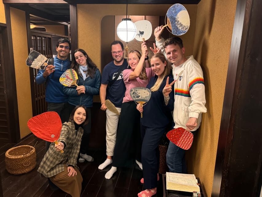 Kanazawa Night Tour With Full Course Meal - Meeting point: starting the night without stress