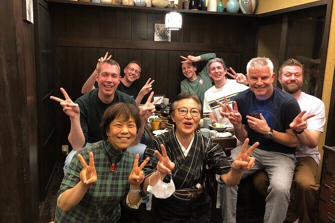 Kanazawa Night Tour with Local Meal and Drinks - Kazuemachi Chayagai: the teahouse district feel deepens