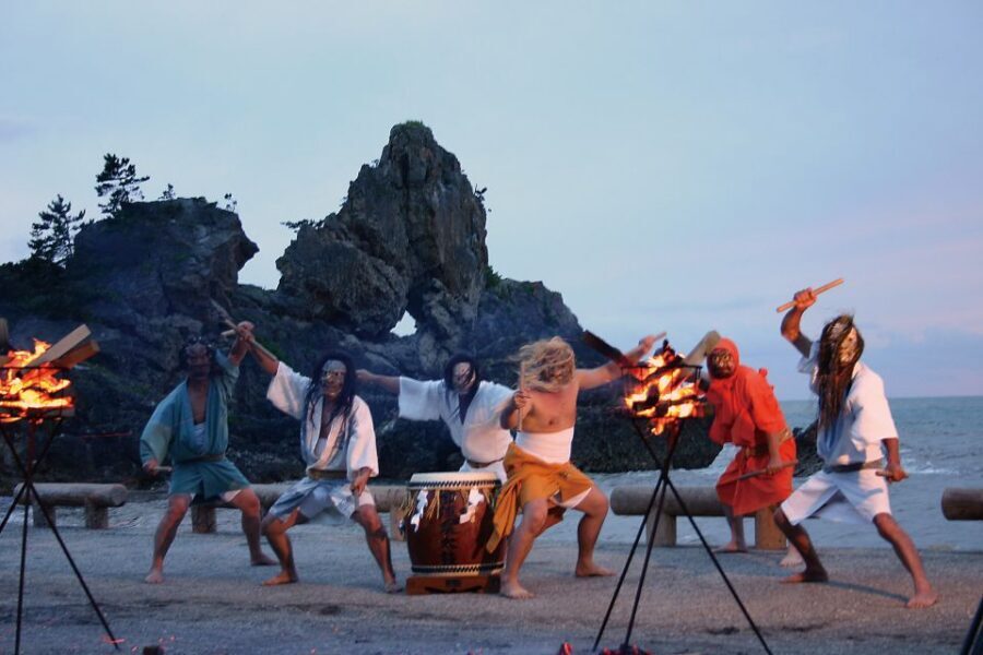 Kanazawa: Noto Peninsula Private Day-Tour - Wajima Morning Market: eat-with-your-eyes and shop if you want