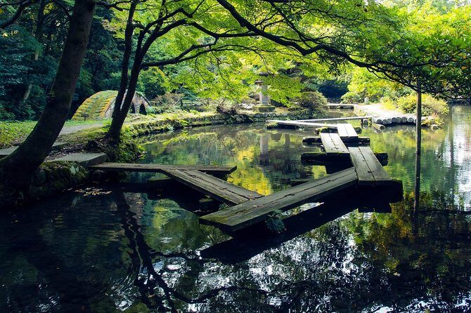 Kanazawa Private Customizable Half Day Tour - The Geisha Teahouse District: Old Streets, Quiet Performance Atmosphere