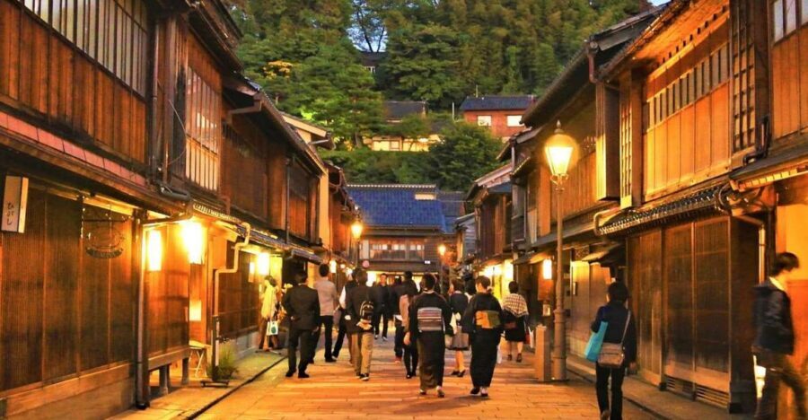 Kanazawa: Private Tour with Local Guide - Key points worth caring about