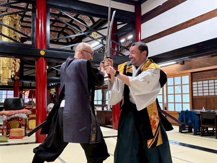 Kanazawa: Samurai Swordsmanship Lesson at a rented temple - Step 2: Explanation with a teacher who keeps it human (10 minutes)