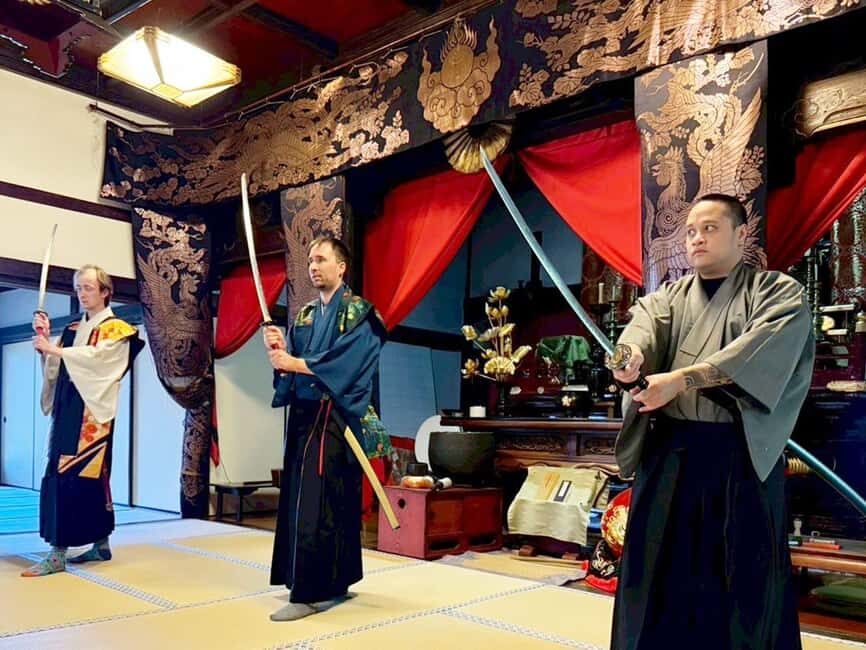 Kanazawa: Samurai Swordsmanship Lesson at a rented temple - Language and interpretation: what to expect in real life