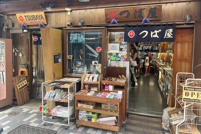 Kappabashi Knife Shopping Tour with Government-Licensed Guide - What’s included, what’s not, and how to plan