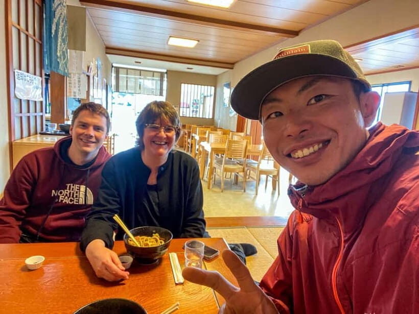 Kawaguchiko: Hidden Mt. Fuji Driving Tour with a Local Guide - Fujiyoshida food break and sightseeing window