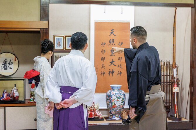 Kimono Photo Session Experience Japanese Culture Inside a Shrine - The Photo Session at the Shrine: Posing, Places, and Permission