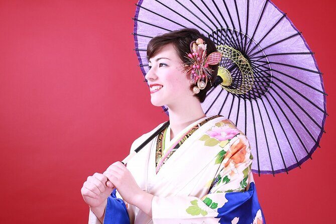 Kimono Photo Shooting Family and Group Plan in Tokyo - Indoor Kimono and Samurai Photos: why this feels smarter in Tokyo