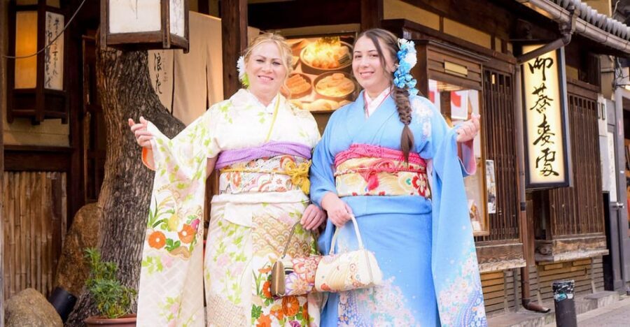 Kimono photoshoot-Includes 100 photo data - What’s Included, What Costs Extra (So You Can Plan)