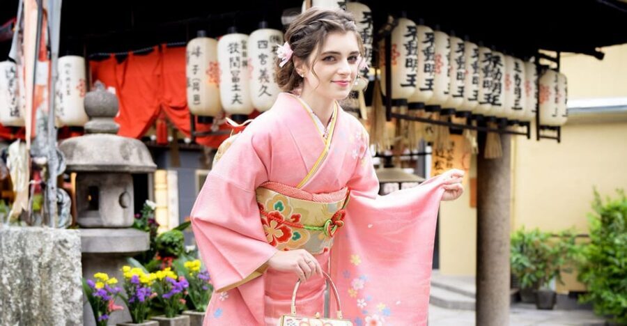 Kimono photoshoot-Includes 100 photo data - Who This Is For (And Who Might Skip It)