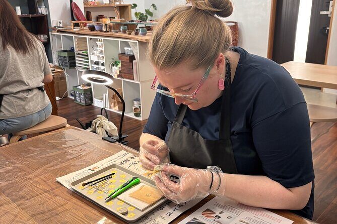 Kintsugi Accessory Experience in Naha, Okinawa - A calm Urushi Studio start in central Naha