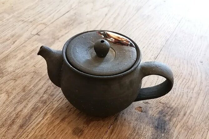 Kintsugi Workshop: Beauty in Brokenness - Where to Meet and How to Get There in Osaka