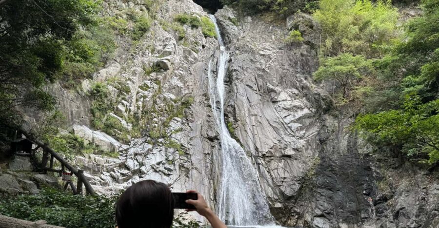 Kobe: Guided Tour of Nunobiki Waterfalls and Herb Garden - Kobe’s Nunobiki Waterfalls: a fast nature reset from the city