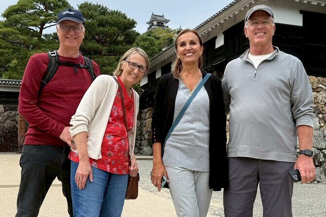 Kochi Castle, Shrine & Hirome Market: Half-Day Guided Tour - Key things to know before you go