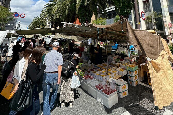 Kochi Castle, Shrine & Hirome Market: Half-Day Guided Tour - Hirome Ichiba: where Kochi food culture shows up fast