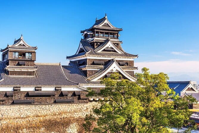 Kumamoto Castle Kusasenrigahama and Mount Aso tour from Fukuoka - Aso Road Station and the practical food-and-photo pause