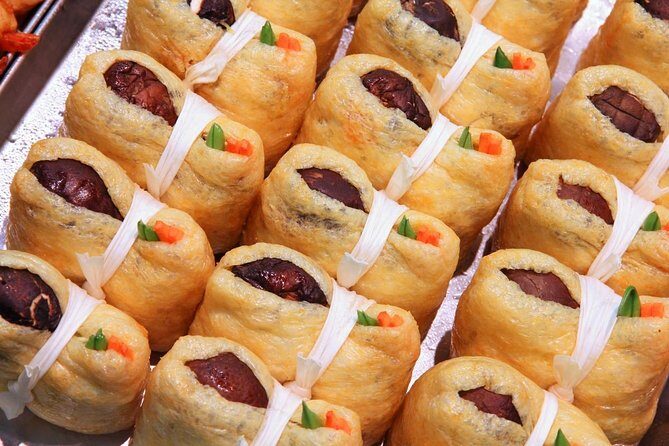 Kuromon Market Tour: All inclusive 6~8 Dishes & 3~4 samplings - Kuromon Market with a plan (not just wandering)