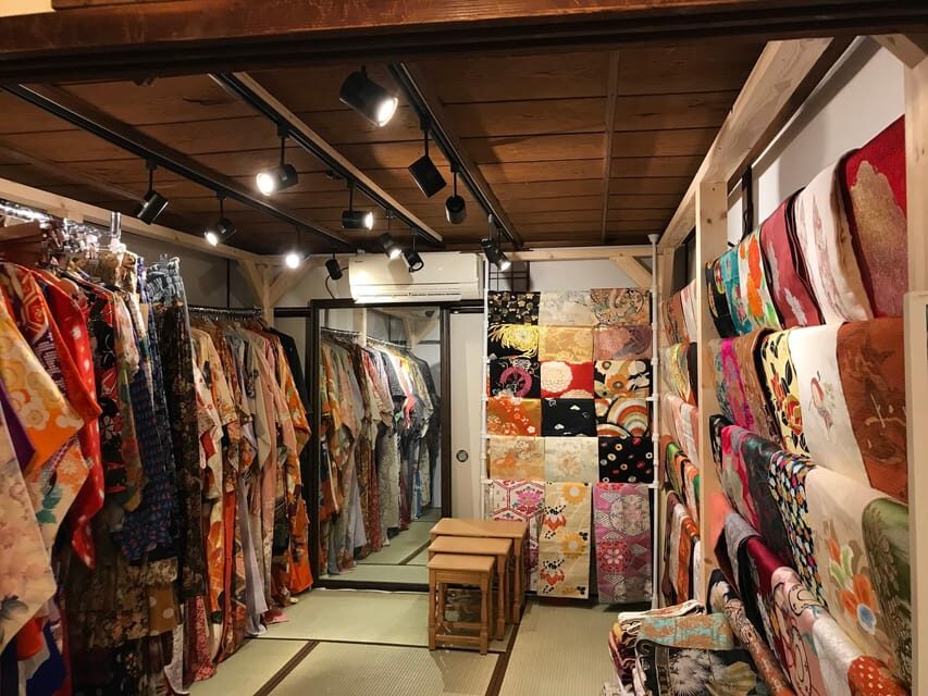 Kyoto: 1 Day Traditional Japanese Kimono Rental Experience - The 45-Minute Flow: From Picking to Getting Dressed