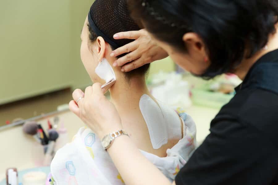 Kyoto: 2-Hour Maiko Makeover and Photo Studio Shoot - Photo studio shoot: comfortable, professional, and controlled
