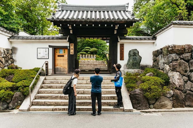 Kyoto: 3-Hour Fushimi Inari Shrine Hidden Hiking Tour - The Descent Back Down: Secluded Shrines and a Second Bamboo Moment