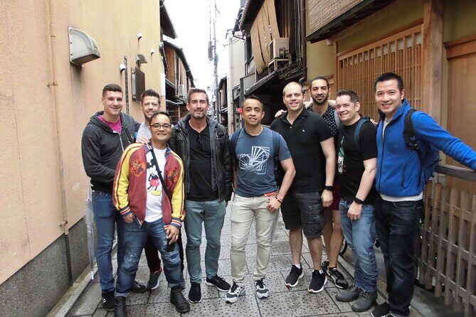Kyoto 4 hr Gion Private Guided Tour & Maiko or Geisha Dinner - Stop 3 back to Kyoto Station: keeping the evening stress-free